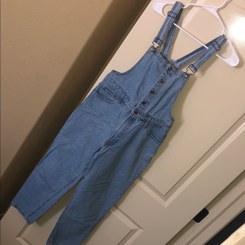 Forever 21 Light Wash Denim Overalls